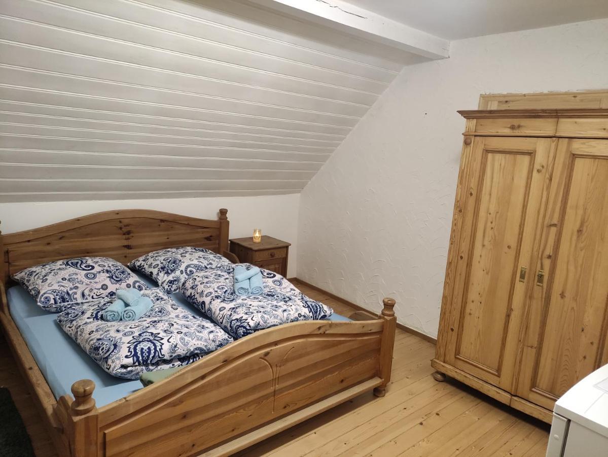 Zimmer Veljanovski Blaufelden Exterior foto
